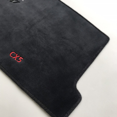 Thảm nhung taplo chống nắng dành cho xe Mazda CX-5 2019