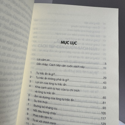 TRẮC ẨN VỚI CHÍNH MÌNH -  Kristin Neff; Christopher Germer – Nguyễn Thị Gia Hoàng; Đào Thị Ngọc Mai dịch – Nhã Nam – NXB Tổng hợp TP. HCM
