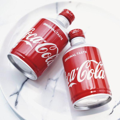 Thùng 24 chai Nước ngọt Coca Cola Nhật 300ml