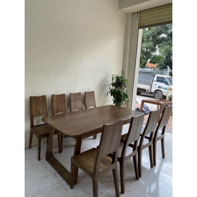 Bàn ăn 8 ghế 100% gỗ sồi sang trọng nhất