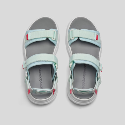 Sandals Thể Thao Nữ Biti’s Hunter X Dune – Festive Edition 2K24 HEW001300XDL (Xanh dương lợt)