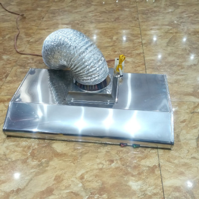 MÁY HÚT MÙI INOX 304 (kt 70 x 38 x 10 . kèm theo ống thun bạc)