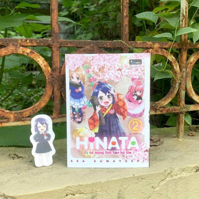 Sách - Hinata - Cô Bé Mang Linh Hồn Bà Lão - Tập 2 - AZ Việt Nam