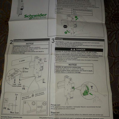 Cầu dao chống giật RCBO 1P+N-32A- 30mA A9D11832 Schneider