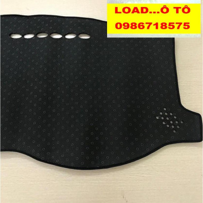 Thảm Chống Nắng Taplo Xe Suzuki Ertiga 2022-2019 Da Carbon, Nhung Lông Cừu Cao Cấp