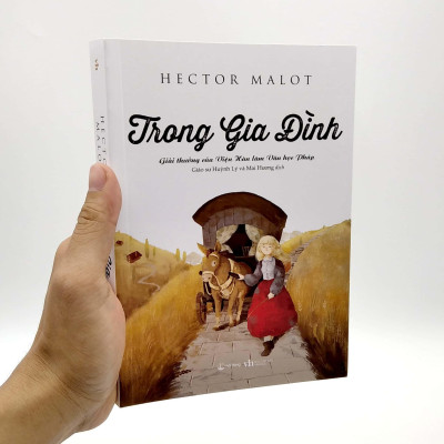 Trong Gia Đình (Tái Bản)