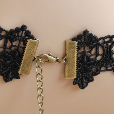 Vòng cổ choker vải retro trái tim đen dạ tiệc ấn tượng độc đáo