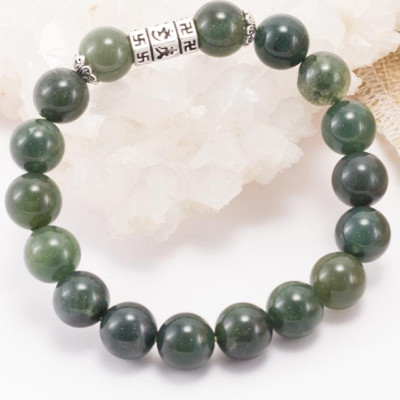 Vòng Đá Chalcedony Phối Charm Lục Tự Lục Giác (10mm) 