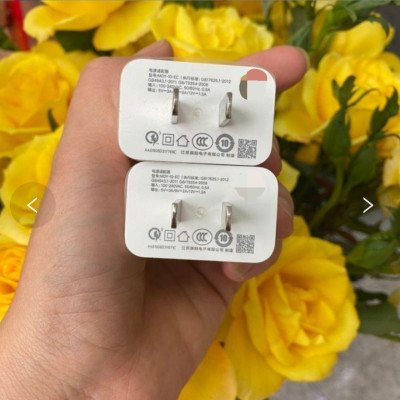 Củ Mi 18W Zin Chính Hãng Cam Kết _ Sạc ko nóng máy ko giật lag