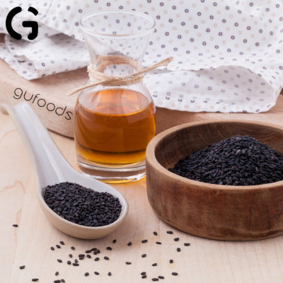 Dầu mè đen GUfoods - Giàu omega 3-6 và chất chống oxy hóa, Lành mạnh, Phù hợp eat clean, Trộn salad, Cho bé ăn dặm (chai 120ml)