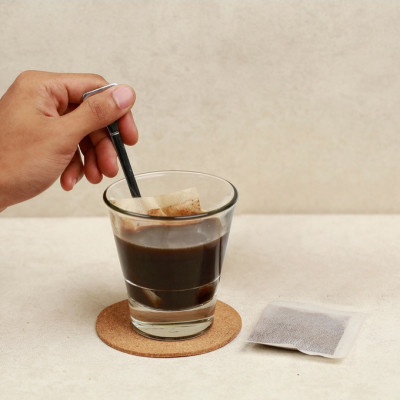 Cà phê Blend túi lọc nguyên chất tiện lợi rang mộc ViXi hộp 8g