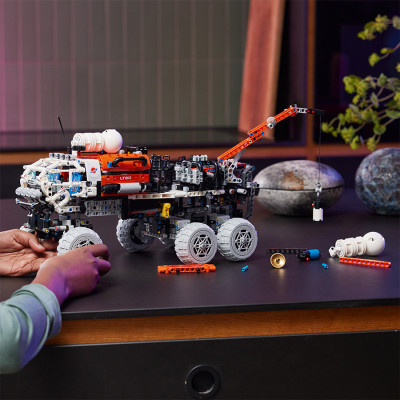 Đồ Chơi Lắp Ráp Xe Thám Hiểm Sao Hỏa LEGO TECHNIC 42180 (1599 chi tiết)