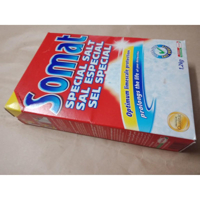 Muối làm mềm nuớc Somat ( hộp 1,2 kg)
