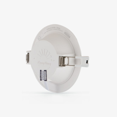Đèn LED âm trần Downlight chính hãng Rạng Đông Model: AT06.V3 chất lượng ánh sáng cao, thân vỏ nhôm bọc nhựa liền khối, tản nhiệt tốt.