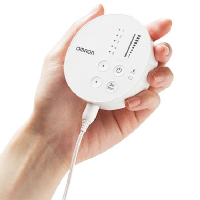 Máy mát xa xung điện Omron HV-F013 Phù Hợp Cho Nhân Viên Văn Phòng