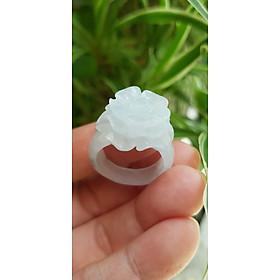 Nhẫn Nữ mới chạm Bông Hồng Nổi màu Trắng rất đẹp đá cẩm thạch tự nhiên Ni 18mm hợp mệnh kim mệnh thủy đeo tay xinh lắm ạ