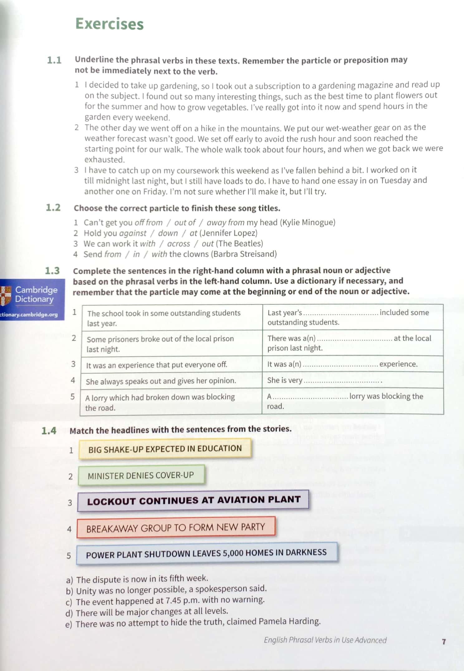 English Phrasal Verbs In Use Advanced Book With Answers (Vocabulary in Use)