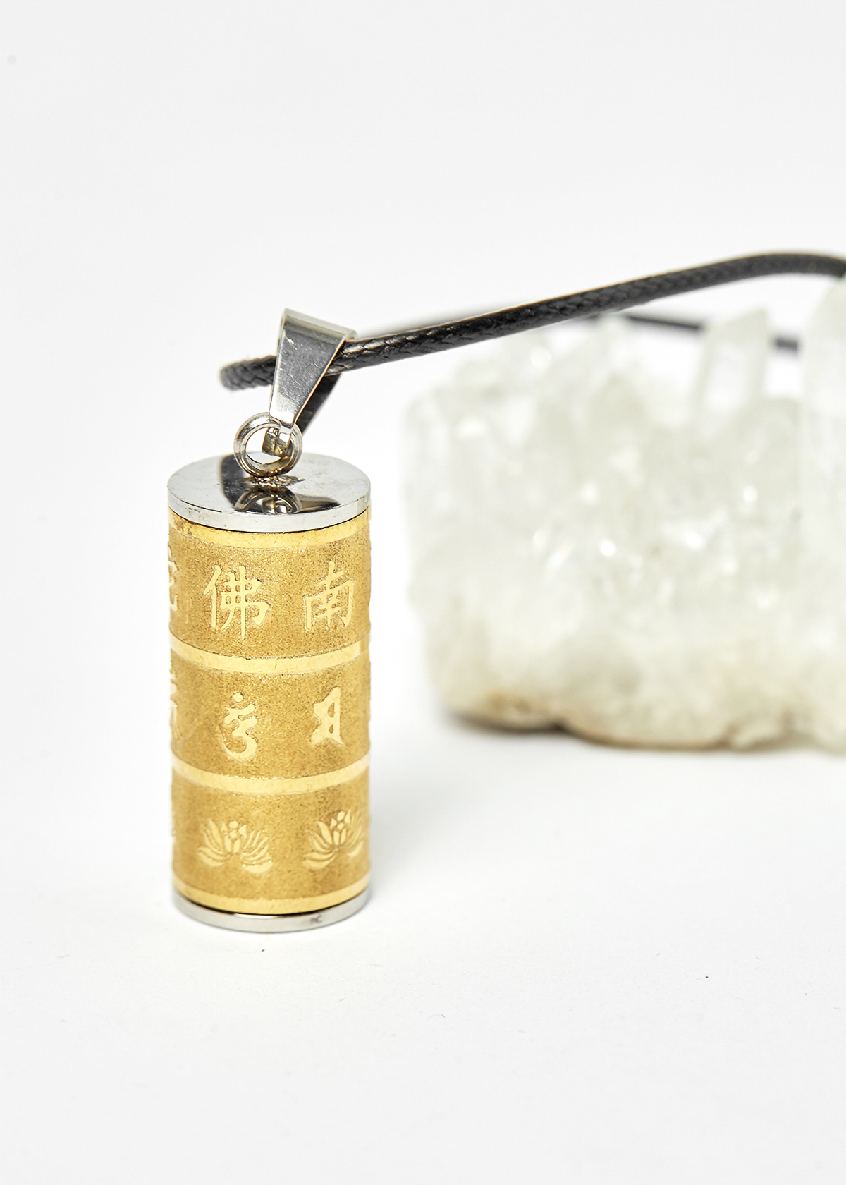 Bộ vòng, nhẫn, mặt dây chuyền bát nhã tâm kinh thép titan - Ngọc Quý Gemstones