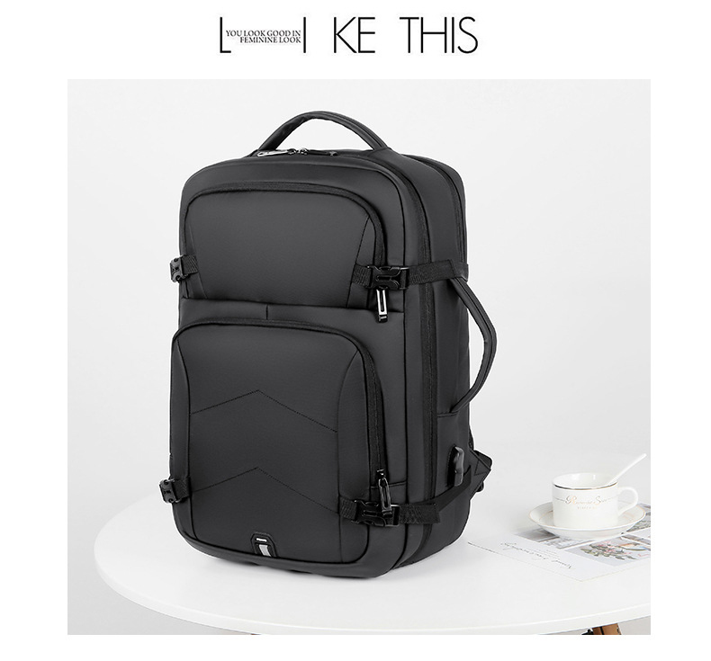 Balo laptop (15.6 inch) phong cách hiện đại - BEE GEE BLLT5598