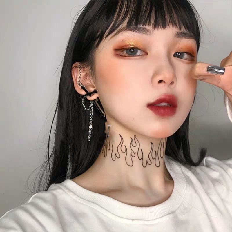 Bông tai Titan unisex siêu đẹp siêu độc lạ