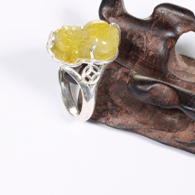 Nhẫn bạc tỳ hưu đá thạch anh tóc vàng ni 17 mệnh thủy, kim - Ngọc Quý gemstones