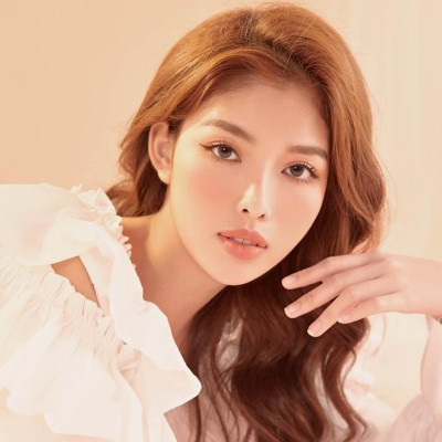 Kính áp tròng DOLL EYES Neroli Grey 14,2mm - Elixir "Thơ Ngây Sương Mai"