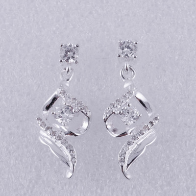 Bông tai bạc S925 Italia Bạc Xinh Huệ Ngân Lá tầm xuân RYE14096