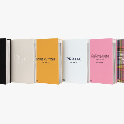 Artbook - Sách Tiếng Anh - Louis Vuitton Catwalk