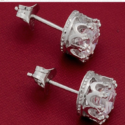 Đôi bông tai nam dính đá siêu đẹp