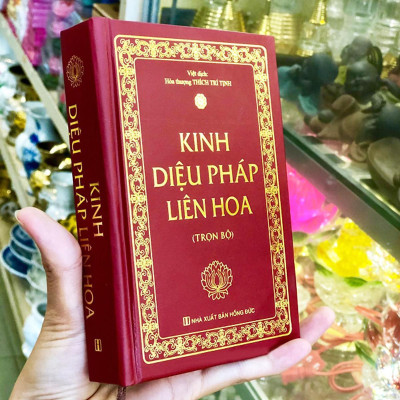 Sách - Kinh Diệu Pháp Liên Hoa - Bìa Cứng - Khổ Nhỏ - Chính Thông Book