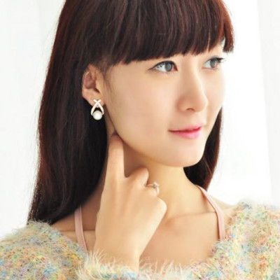 Bông tai đính đá và hạt BT100