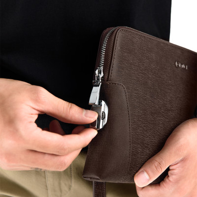 Clutch Cầm Tay Nam Da Bò Saffiano Chà Nâu CK11