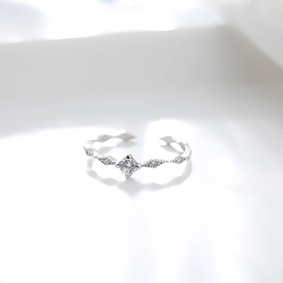 Nhẫn nữ S925 đính đá