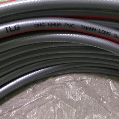 Bộ dây vòi xịt nước rửa xe, tưới cây .tăng áp 3 lần,loại 3m,5m 206701-1đầu đồng,cút,nối nhựa đen+ tặng mở chai 