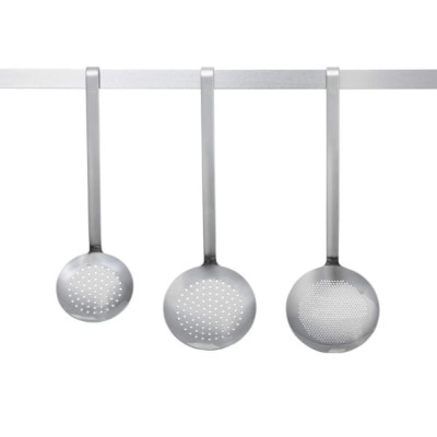 Muôi Thủng Hớt Bọt Rösle 10050 10cm Cán Móc Hàng Chính Hãng