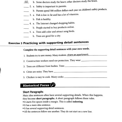 Effective Academic Writing Introductory Student Book with Access to Oxford Learn 2Ed