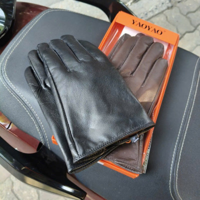 Găng tay nam da dê cao cấp - BHY8131 Bao tay nam mùa đông. Lót lông mềm mại, dễ chịu khi đeo.