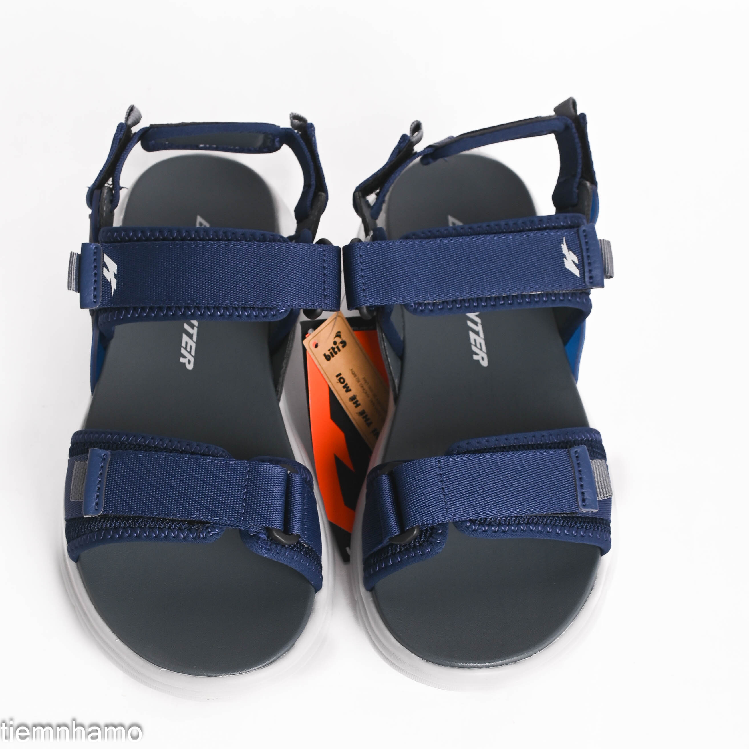 Sandal Biti