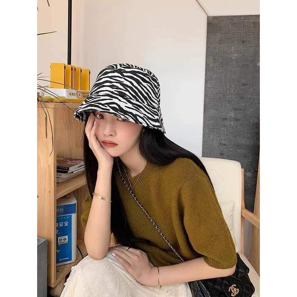 Mũ Ngựa Vằn Bò Sữa Unisex Mũ vành tròn tai bèo, bucket màu loang trắng đen nam nữ Ulzzang HO