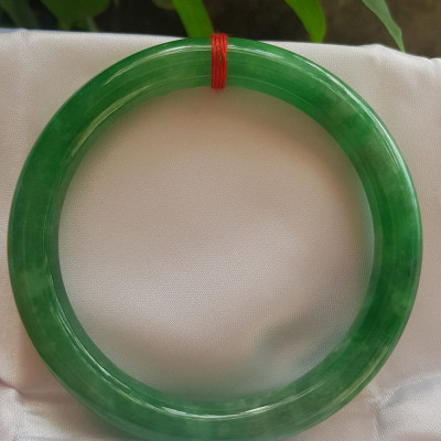 Vòng tay Nam Nữ đá Cẩm Thạch Đậu Lý QC size lớn 64mm x cọng 10mm Vòng màu xanh đậu lý bông bóng đẹp Anh Chị tay to Cân Nặng 73kg- 85kg đeo ạ