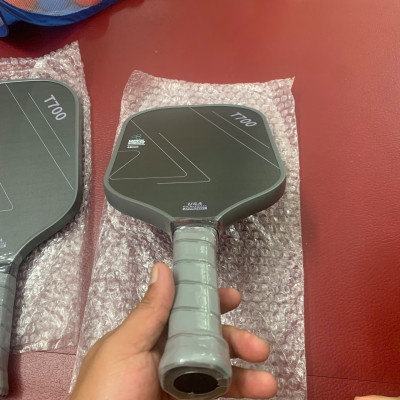 Vợt Pickleball  T700 mặt carbon dầy 16mm tặng kèm túi đựng chéo + 2 bóng chuẩn thi đấu + cuốn cán vợt chống mồ hôi tay