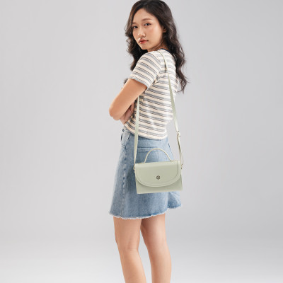 Túi Yuumy ( Thời trang nữ kiểu dáng trẻ trung size 21 - Túi đeo chéo da Seasand YN231 )