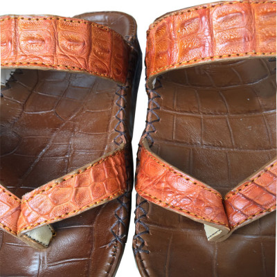 Dép nam xỏ ngón da cá sấu thật  quai ngang xỏ ngón vàng TRƯỜNG HẢI  phong cách thời trang may viền chắc chắn đế kếp mềm không trơnDN0780 