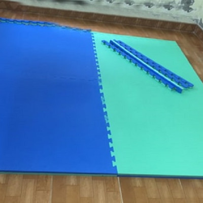 Thảm xốp tập võ EVA dày 3cm, thảm xốp ghép 1m*1m, thảm trải sàn cho phòng tập, CLB võ thuật hoặc kê lót nền khi lắp đặt máy tập thể dục cho gia đình hoặc phòng tập Gym.
