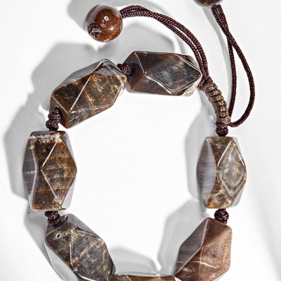 Vòng tay gỗ hóa thạch Ngọc Quý Gemstones