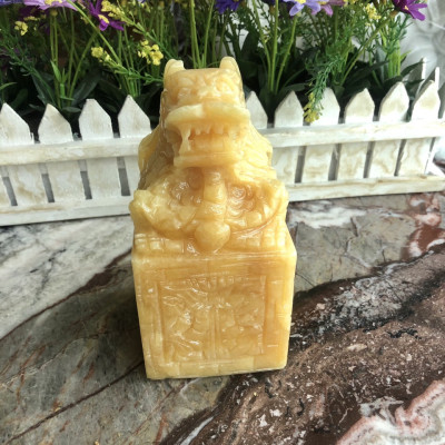 Ấn Rồng phong thủy đá ngọc Hoàng Long - Cao 15 cm