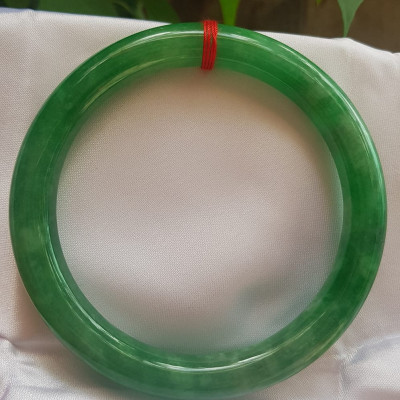 Vòng tay Nam Nữ đá Cẩm Thạch Đậu Lý QC size lớn 64mm x cọng 10mm Vòng màu xanh đậu lý bông bóng đẹp Anh Chị tay to Cân Nặng 73kg- 85kg đeo ạ