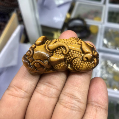 Mặt dây chuyền Tỳ Hưu vẩy rồng phong thủy đá mắt hổ