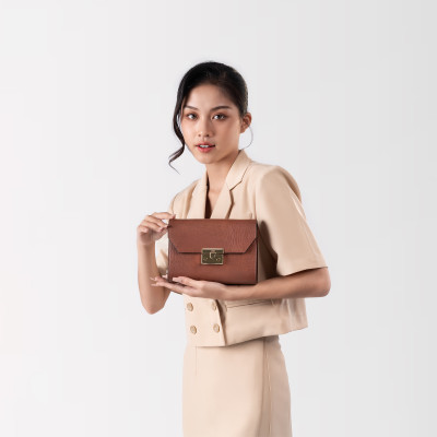 Túi Lata ( Thời trang nữ đi chơi size 20 - Túi đeo chéo da  HN100 )