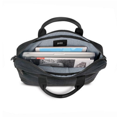 Túi xách Nam Solo Bryce 15.6" HLD100-51 Xanh - Đen Kích thước: Cao 34 x Ngang 43 x Rộng 9 cm Bảo hành 05 năm